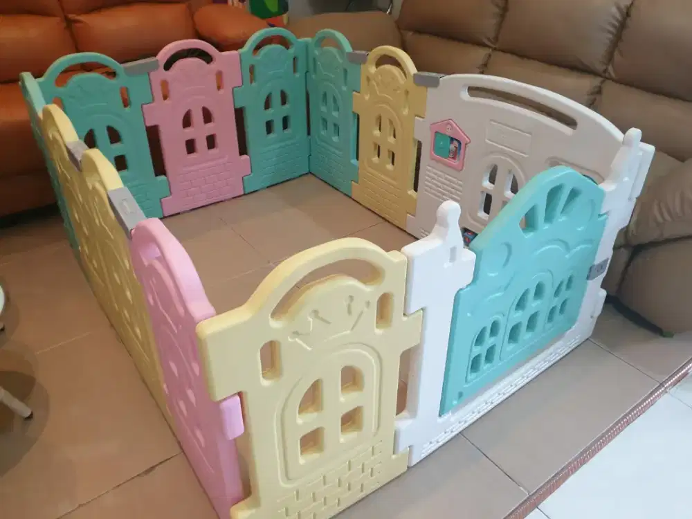 PARKLON FENCE MAGIC CASTLE PAGAR BAYI ANAK PEMBATAS PLASTIK