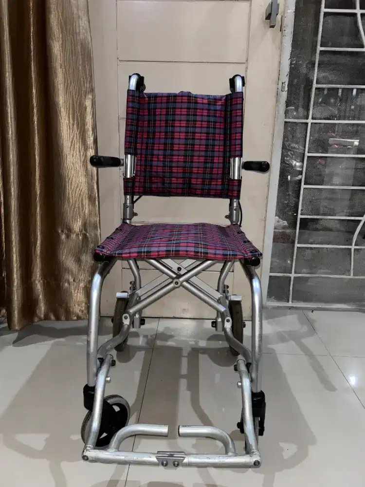 Kursi roda. Traveling