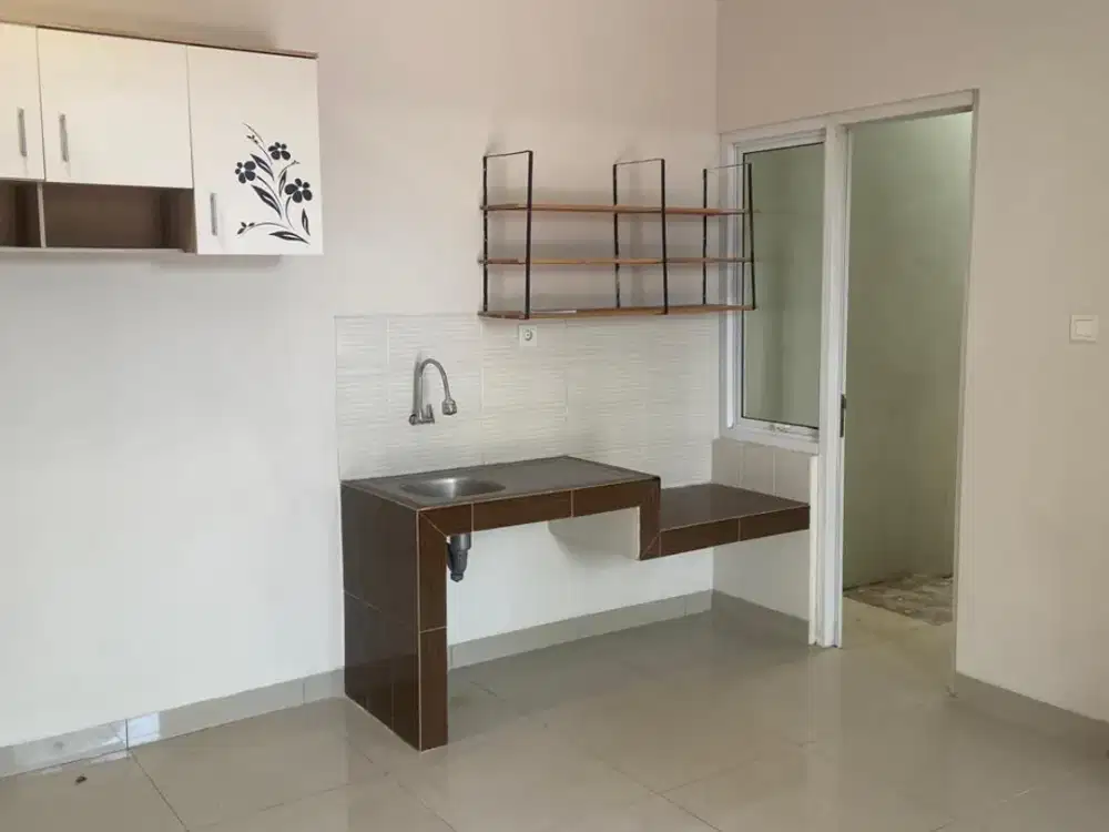 Rmh baru blum pernah ditinggalin,Samara Village, Paragon, Serpong-Tangerang.