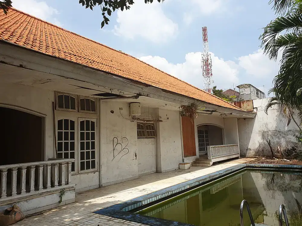 Rumah Lama di Bangka Raya 32 Cocok Untuk Usaha