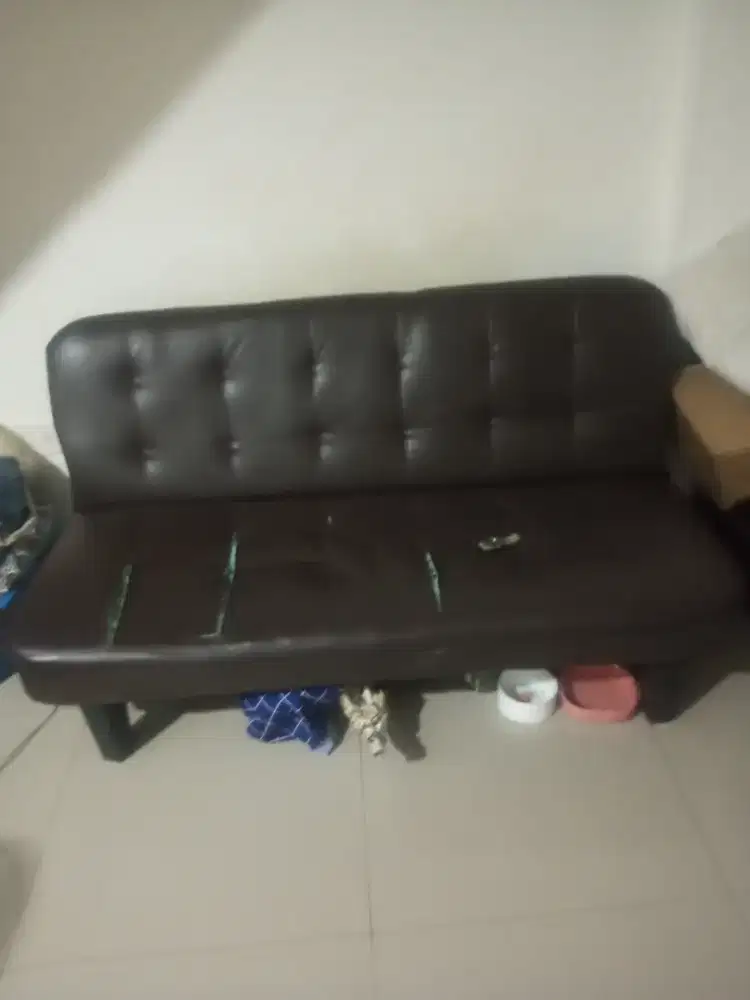 Springbed tingkat,kulkas,sofa bed,kompor dua tungku