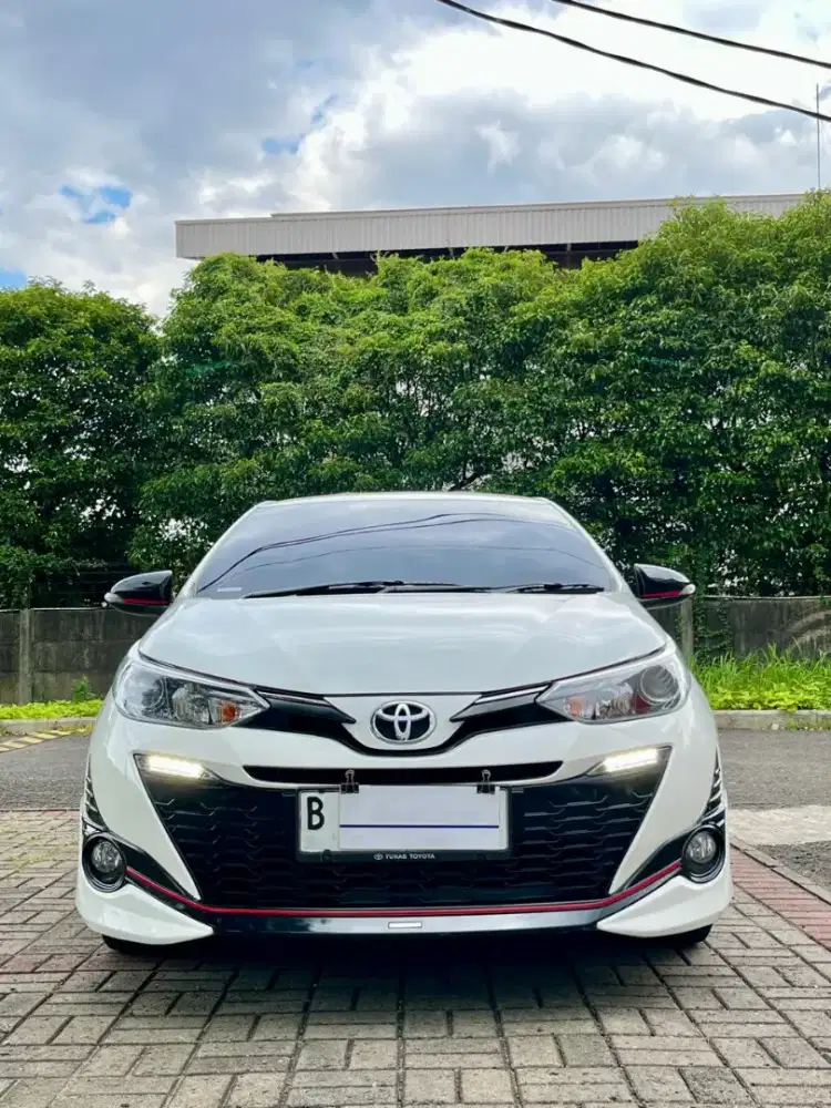 Toyota Yaris S TRD 2019 matic Low km!!