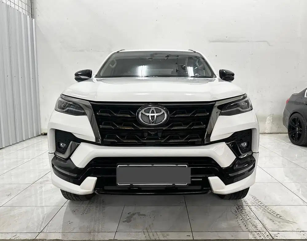 Fortuner GR 2.4 Diesel 2021 Full Ori Seperti Baru