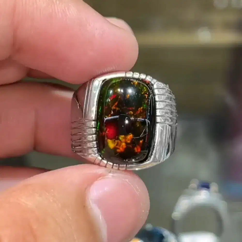Black Opal kalimaya Ethiopia 8 ct ring perak Handmade