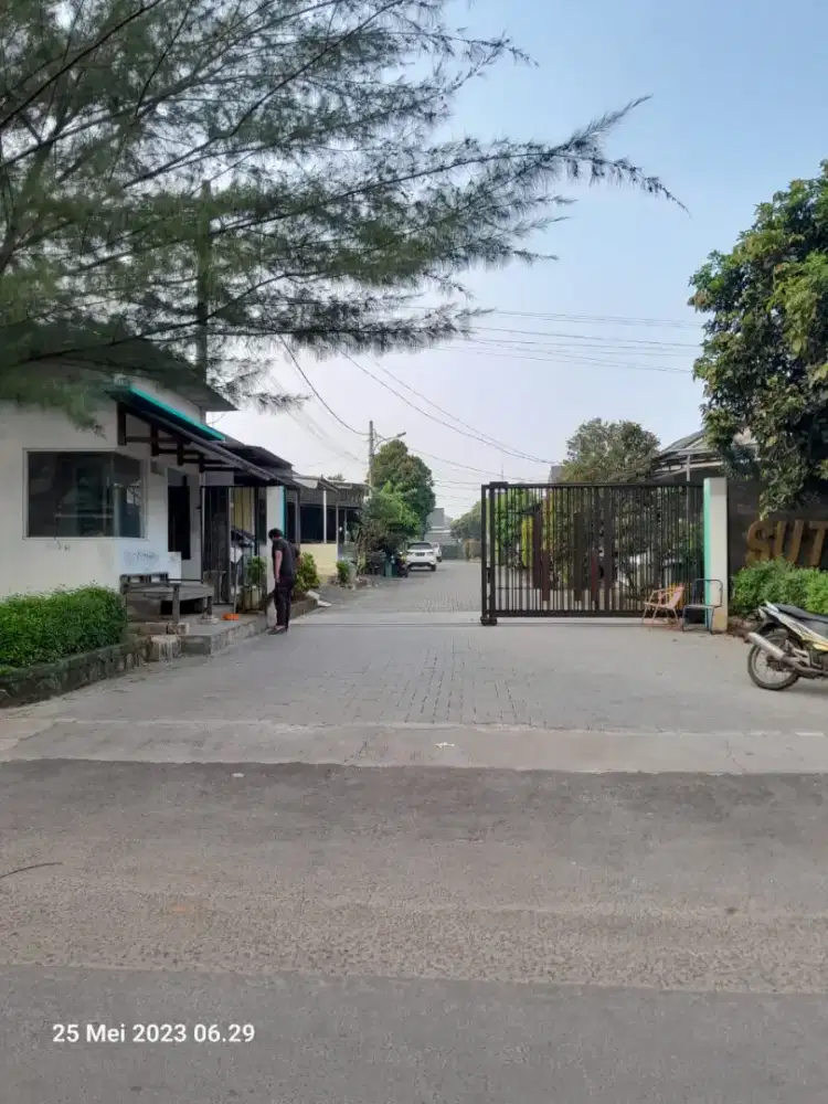 Dijual Rumah lokasi super strategis