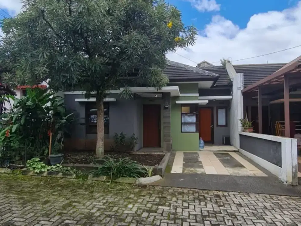 Termurah! Jual Cepat Rumah di Setraduta Bandung