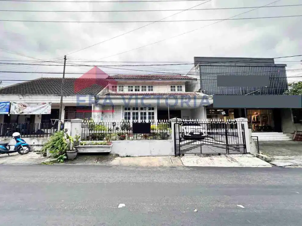 Rumah Pinggir Jalan Utama Dekat ke RSSA