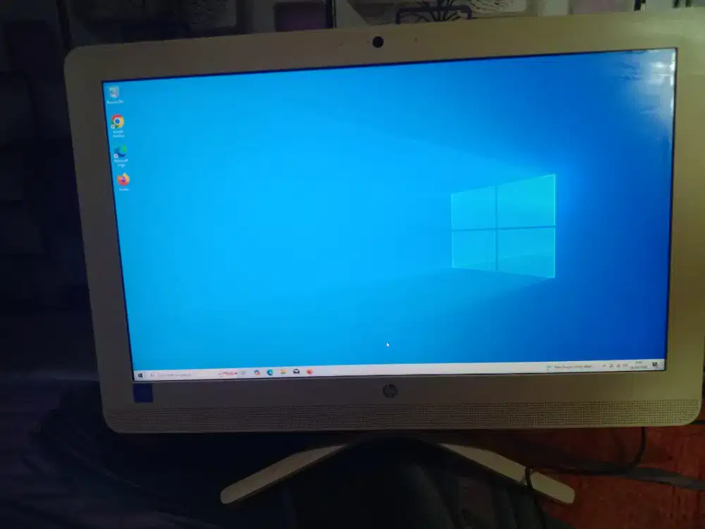 PC HP All in one Celeron j3060 kondisi normal