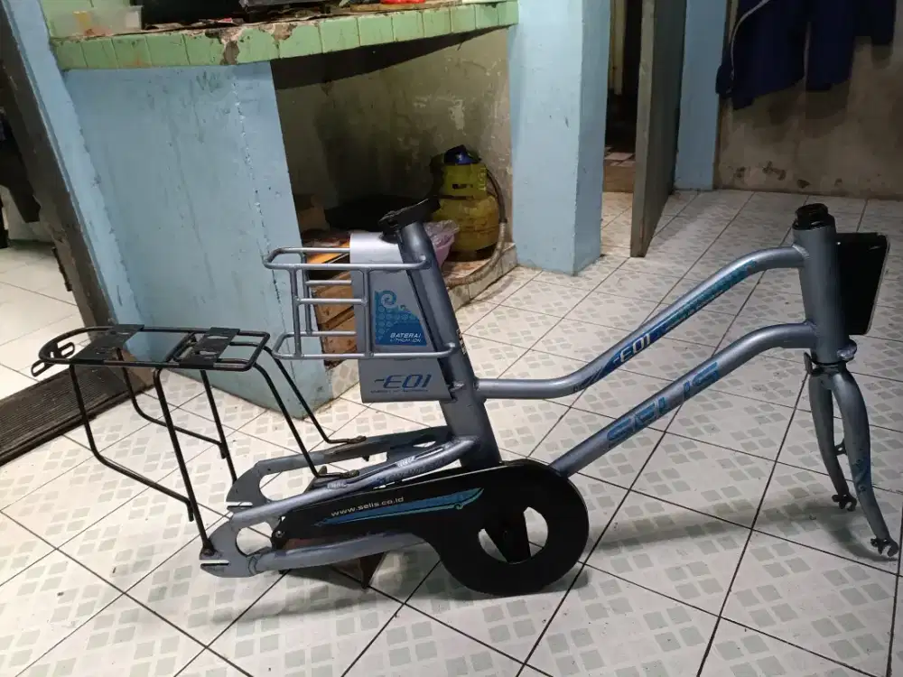 frame sepeda unik alloy ringan ukuran 20 bahan sepeda kalcer minion