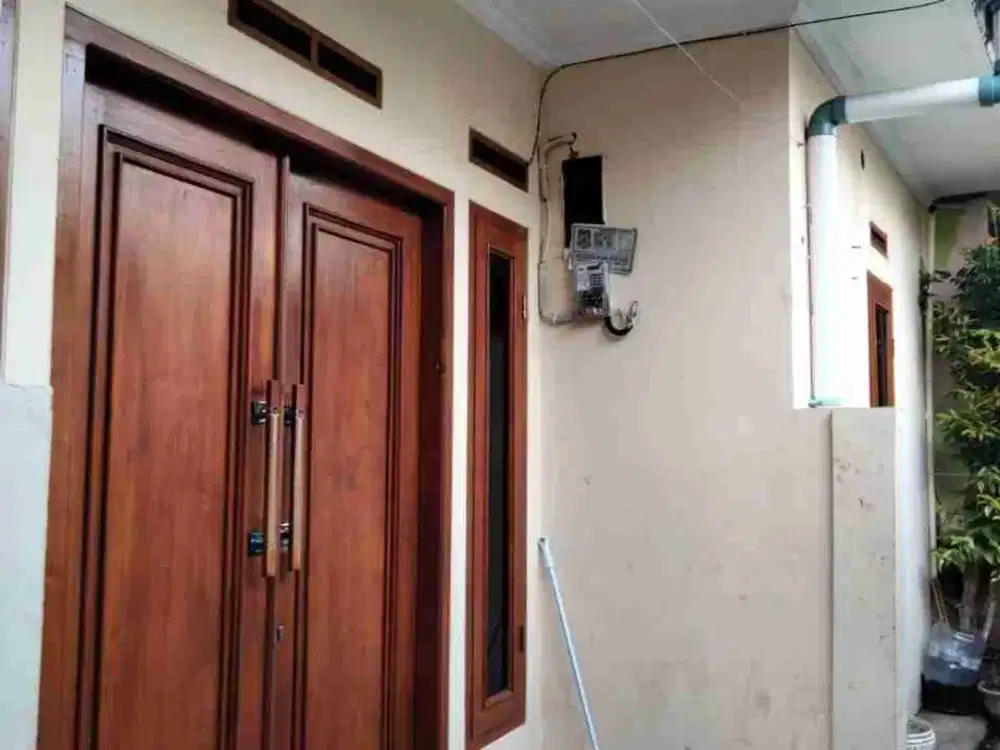 Rumah SHM 60m² – Baru Renov, Harga 365 Juta – Cipadu Kreo Larangan