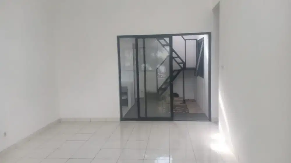 ASISTEN RUMAH TANGGA