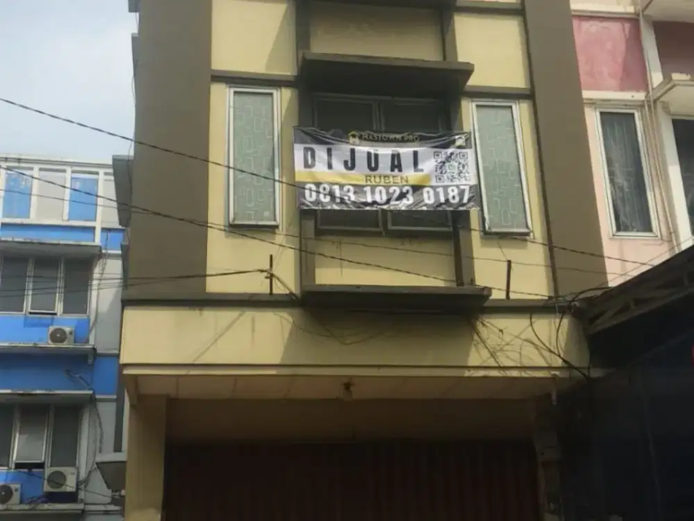 Ruko Cilenggang BSD di pusat BSD City hadap jalan raya