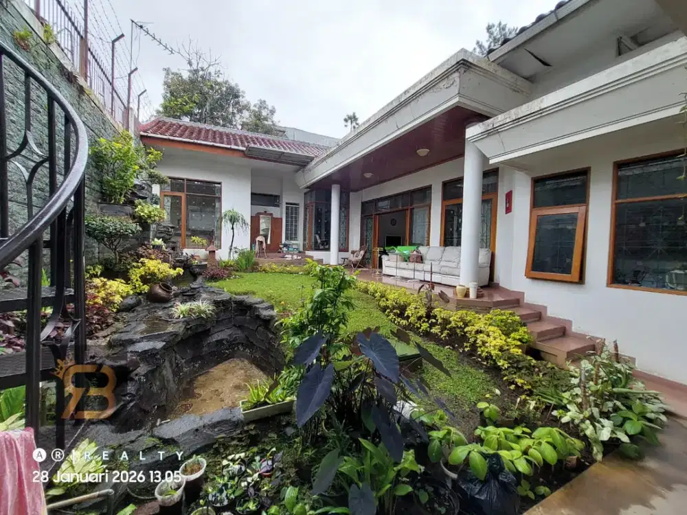 DIJUAL RUMAH DI SAYAP JALAN SUTAMI BANDUNG Lokasi Strategis dan Akses Mudah