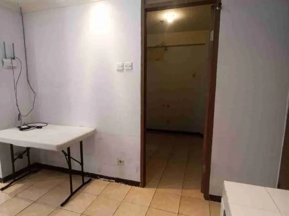 Apartemen Green Park View Tower E