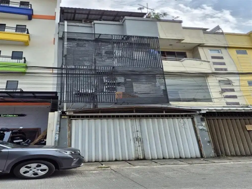 Ruko Komersial Mangga Besar Disewa 4 Lantai Ex Bridal Siap Pakai, Dekat Glodok & Mangga Dua Square