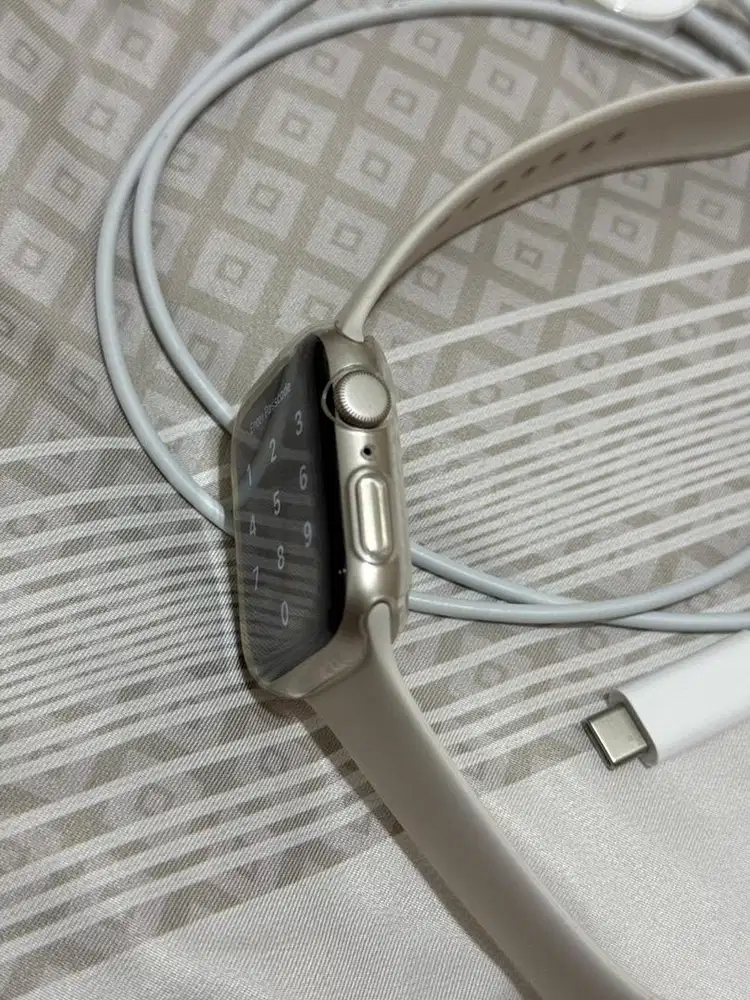 Apple Watch SE 2 seperti baru