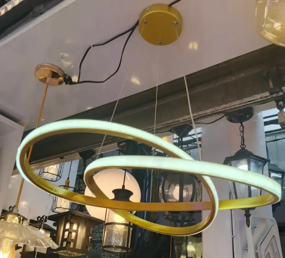 Lampu gantung spiral LED 3warna