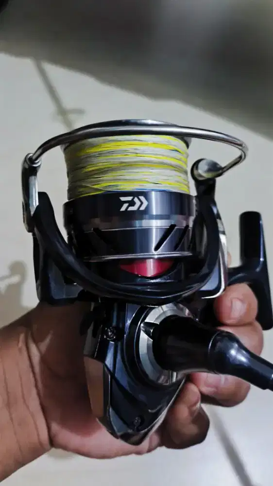 Reel pancing Daiwa revros LT 6000-H