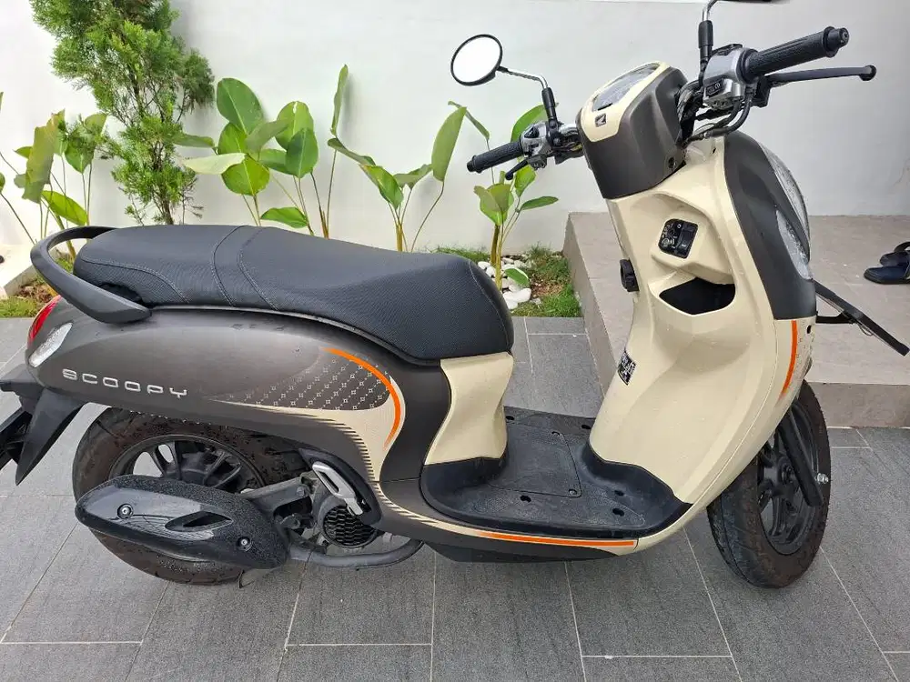 Honda Scoopy 2024 Mulus, KM Rendah, Pajak Hidup!