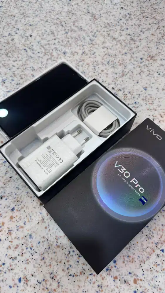 Vivo v30 pro 12/512 fullset