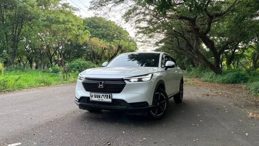 Honda HR-V 2023 Full Original – Kondisi 99%, Siap Pakai Harian