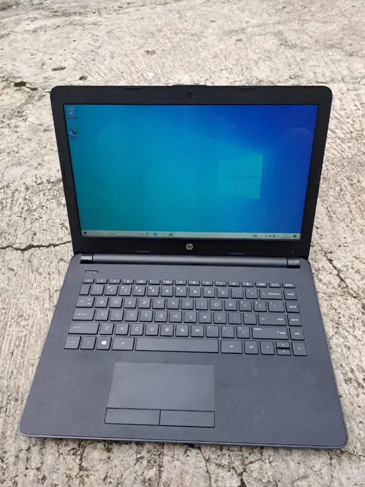 Laptop Hp 14-Bs0xx Celeron 3060 ram 4gb hdd 1Tb unit carger NETT
