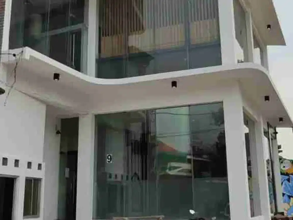 Ruko 3 Lantai Strategis Jalan Arteri Kelapa Dua – Siap Pakai, Cocok Kantor/Usaha | LT 114 m²