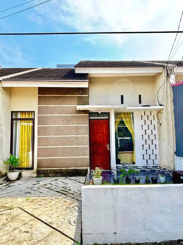 DISEWAKAN RUMAH Rp 24.000.000/TAHUN