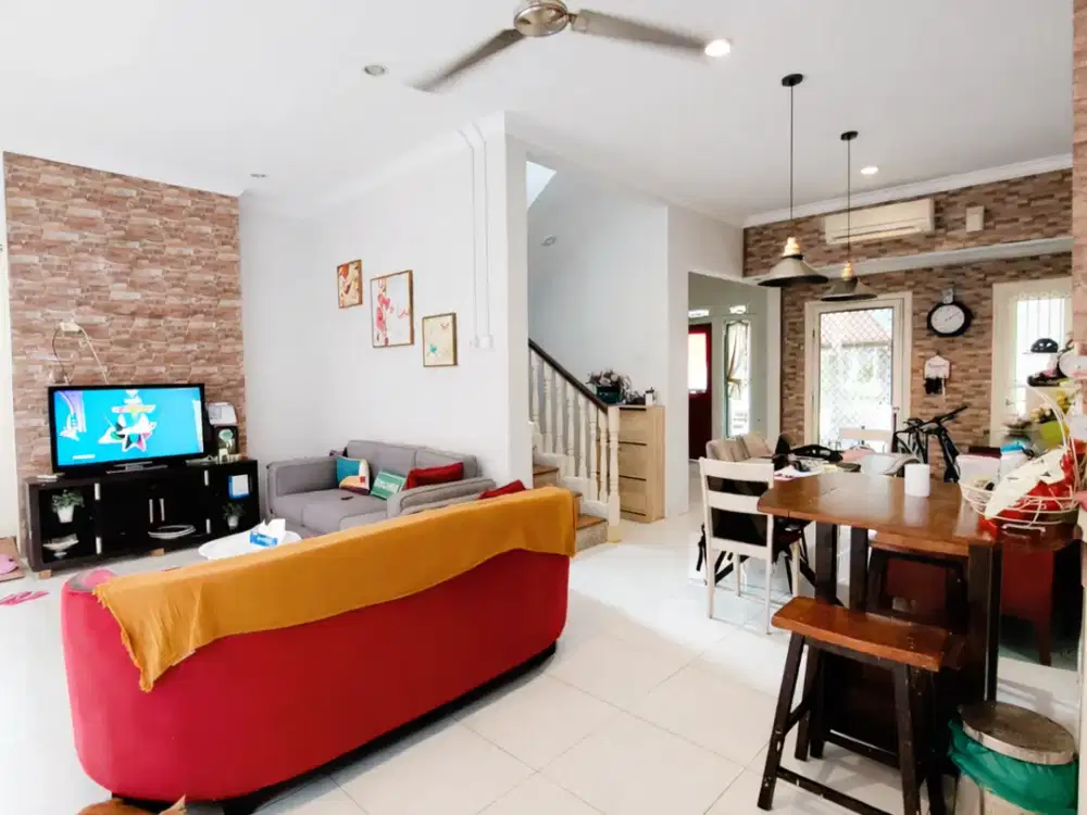 Rumah Hook Nyaman dan Siap Huni di Emerald Bintaro Jaya