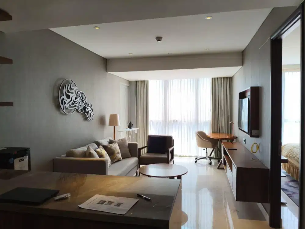 Disewa Apartemen The Suites satrio Ciputra World 1 furnish 1BR uk 69m at Jakarta Selatan