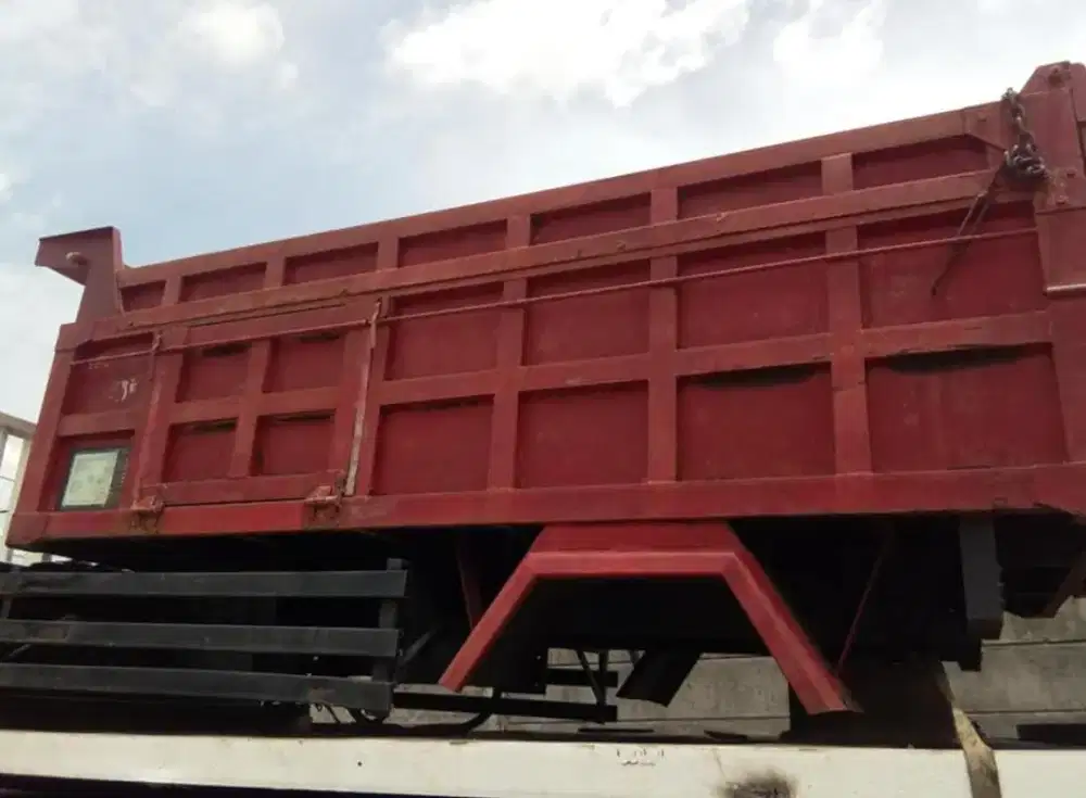 Bak dump truk fulset copotan