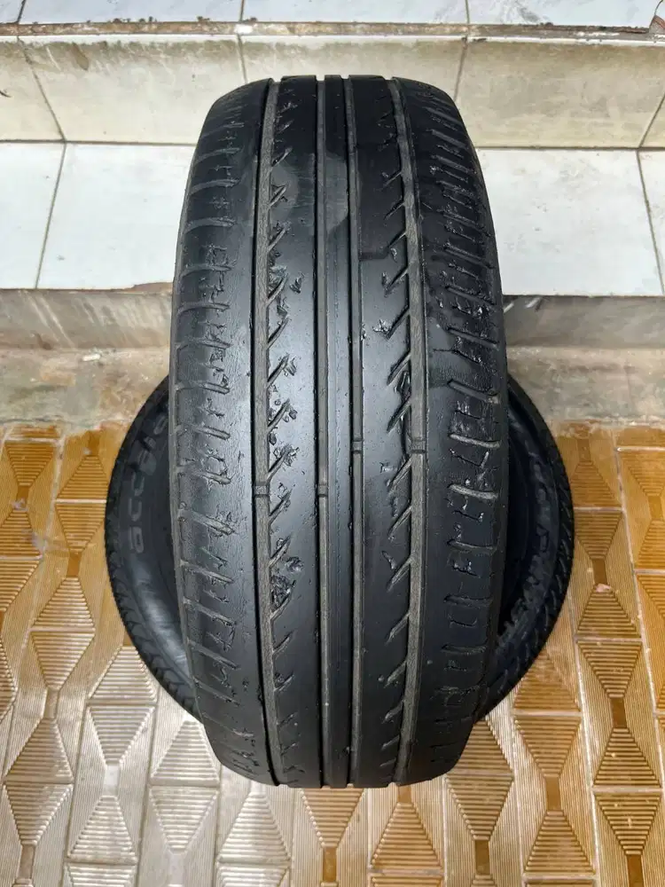 Ban Goodyear Assurance Fuel Max 205 60 r16 1Pcs