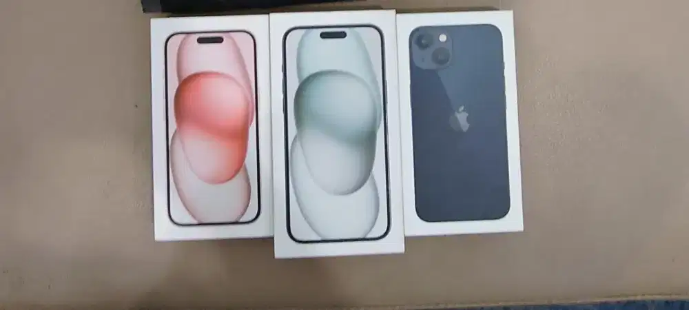 Iphone 15 dan 15 plus garansi off