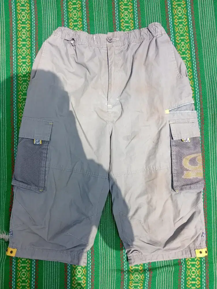 Celana Pendek Cargo Multipocket Y2K