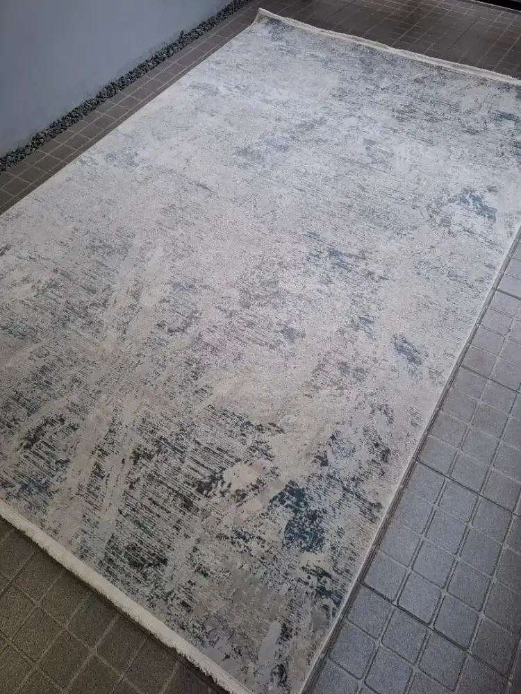 Karpet motif vintage modern abstark