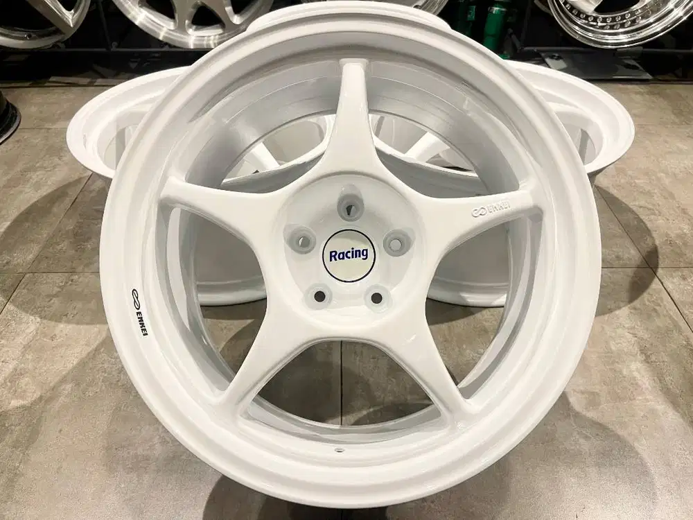 Velg Enkei RP01 Original, R-18, Lebar 9 - 9.5 , PCD 5x114