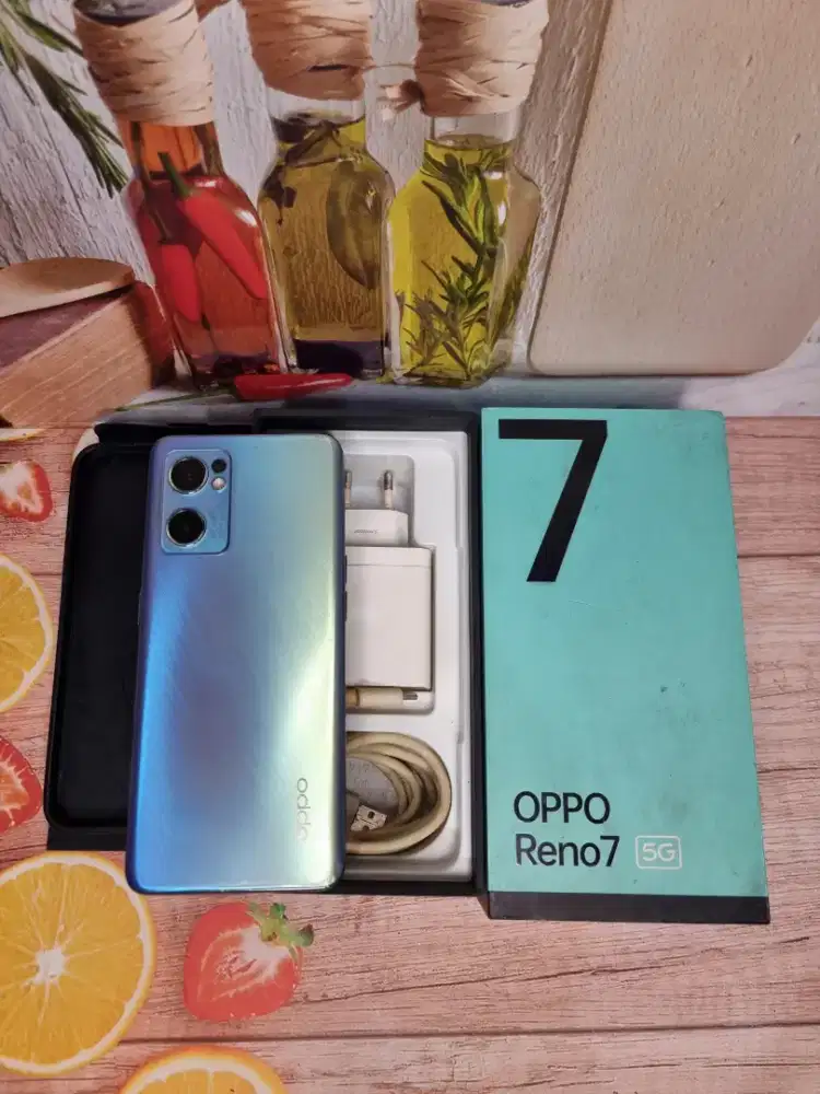 Jual hp OPPO RENO 7 5G 8/256 istimewa mulus siap pakai