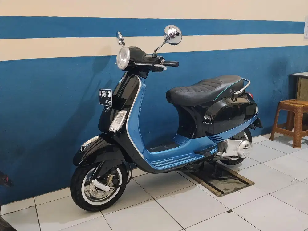 DIJUAL PIAGGIO VESPA LX 150 INJECTION 2011