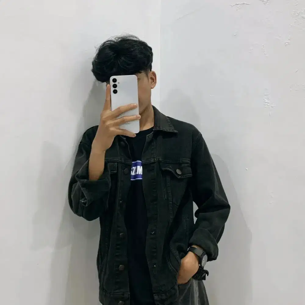 mencari pekerjaan di bidang toko/kuliner