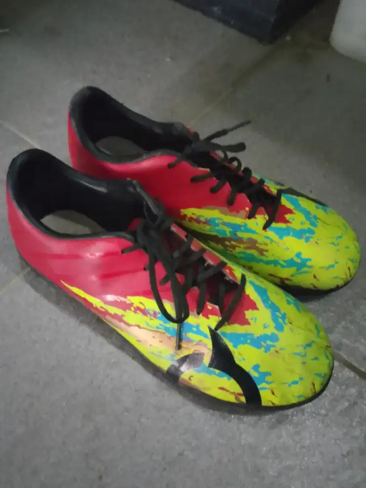 sepatu futsal ortuseight warna hijau