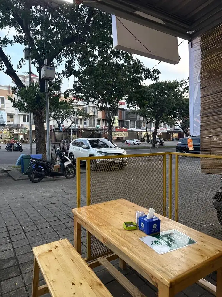 Cook/helper/waitress