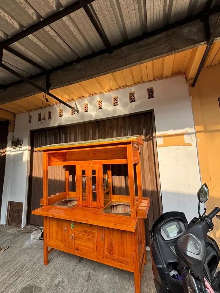 GEROBAK BAKSO DAN MIE AYAM