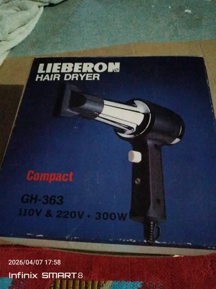 dijual hardryer masih baru gak pake