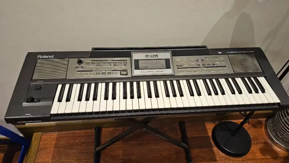 Jual Cepat Keyboard Roland E09