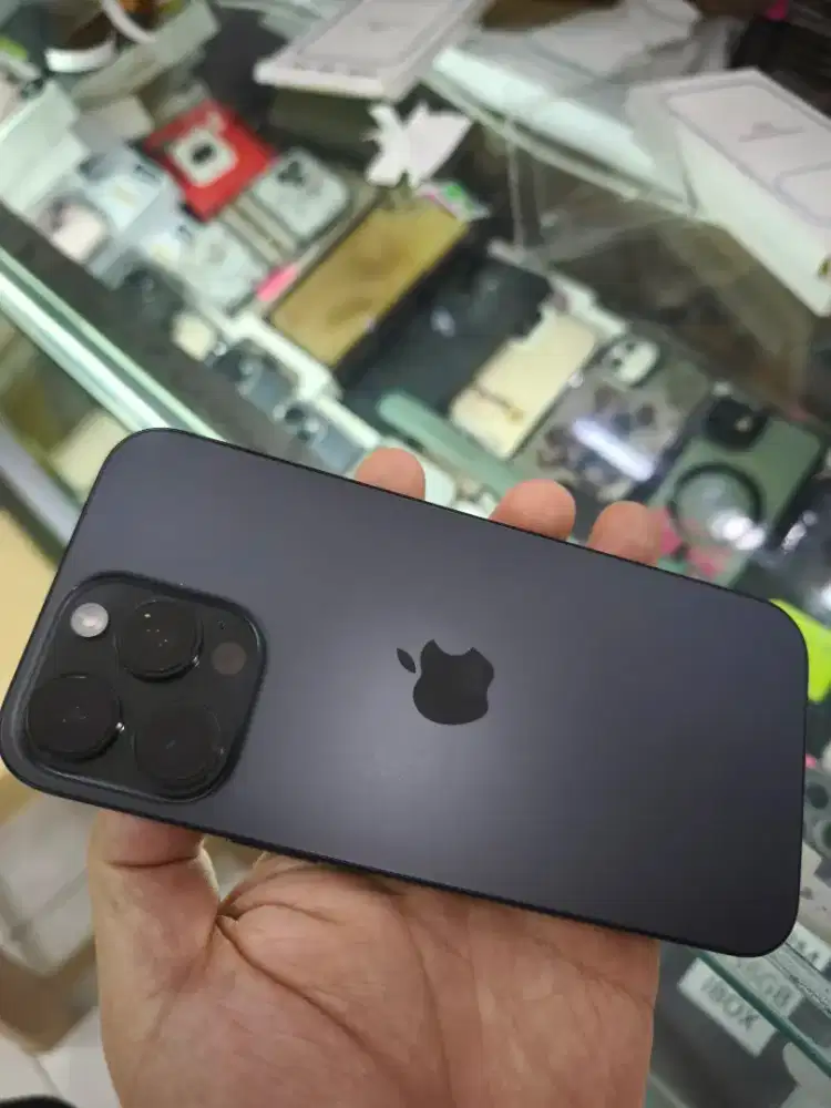 IPHONE 16 PRO MAX 512GB BEST CONDITION