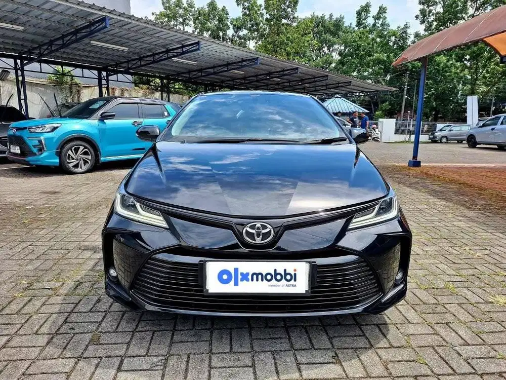 LOW KM 23RB Toyota Corolla Altis 1.8 V AT 2023