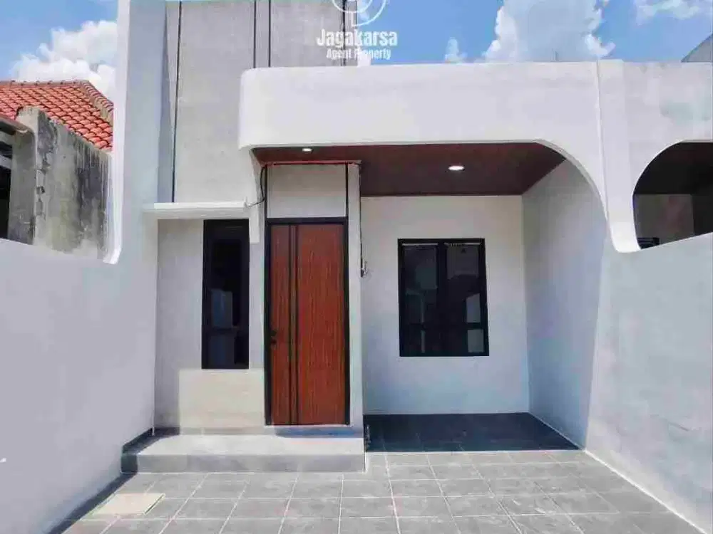 Rumah Baru Siap Huni, Lokasi Strategis Dekat Tol.