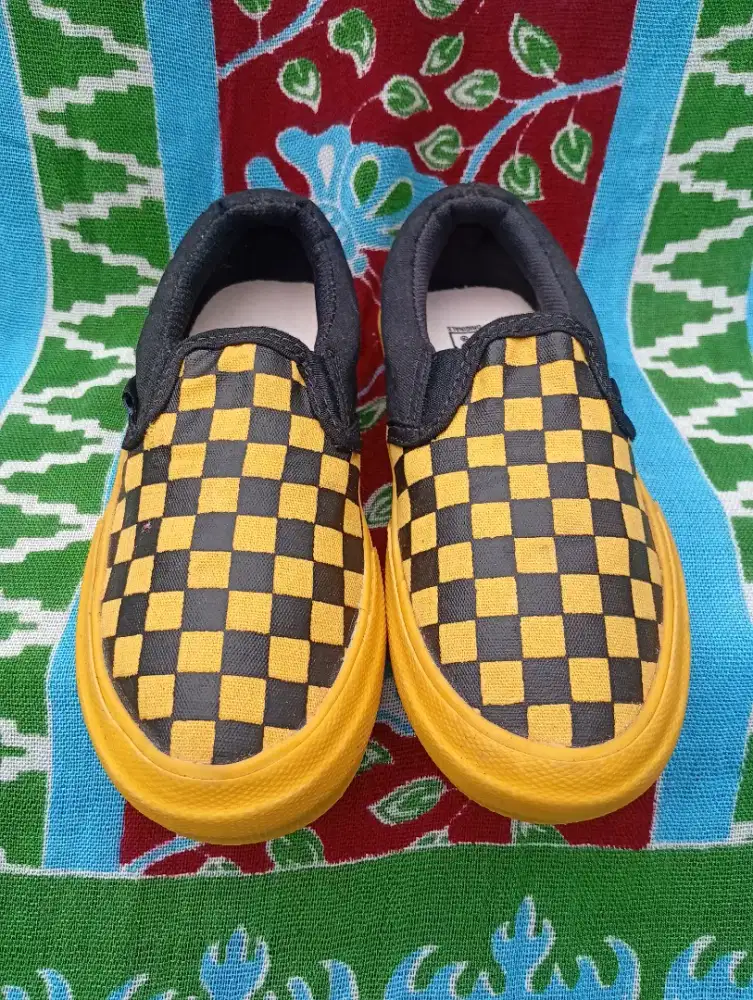 Sepatu Sneakers Vans Classic Kids USA (30)