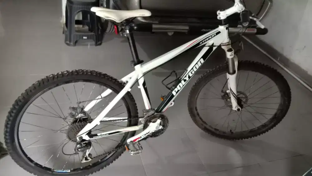 Di jual polygon xtrada 3