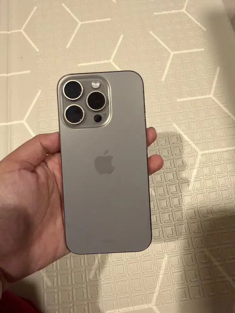 FS!! Iphone 15 pro 128 GB